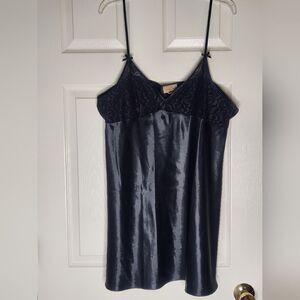 Midnight Velvet 1X Black Lace Chemise Women's